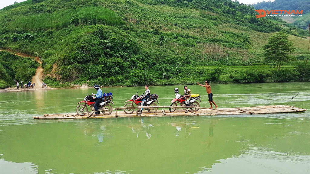 Some things to keep in mind when taking Ha Giang Motorcycle Tours