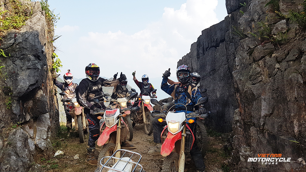 Motorcycle Tour Ha giang - Vietnam Motorbike Tours