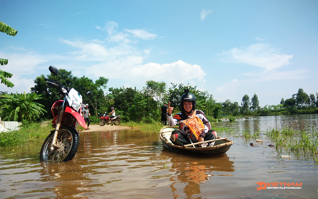 Hanoi countryside- The Red River Delta by motorbike