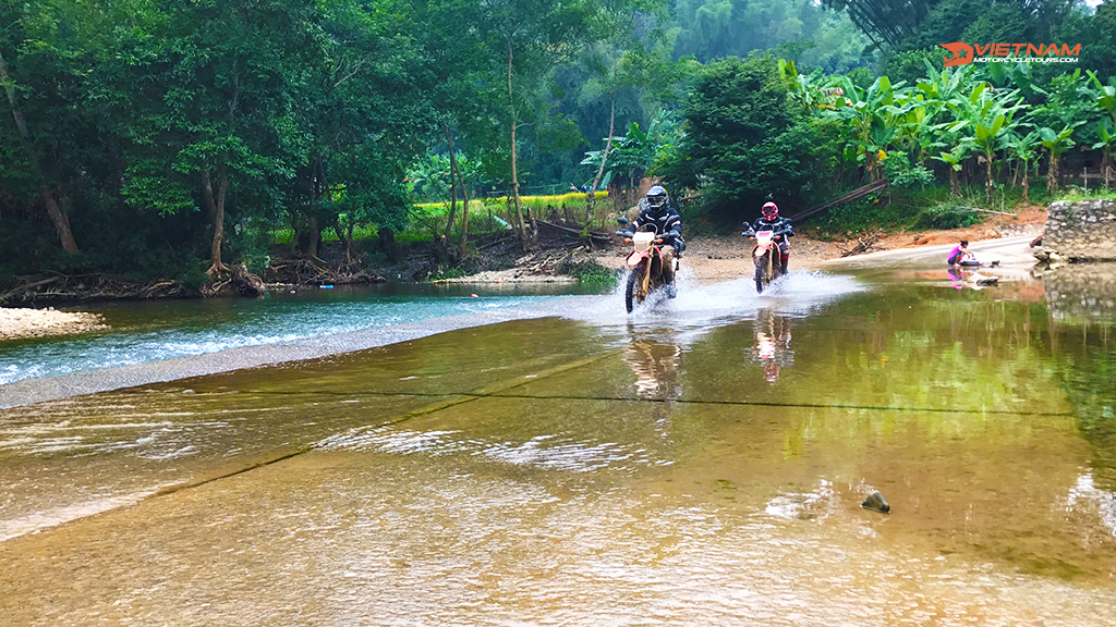 Day 1: Hanoi To Mai Chau Motorbike Trip