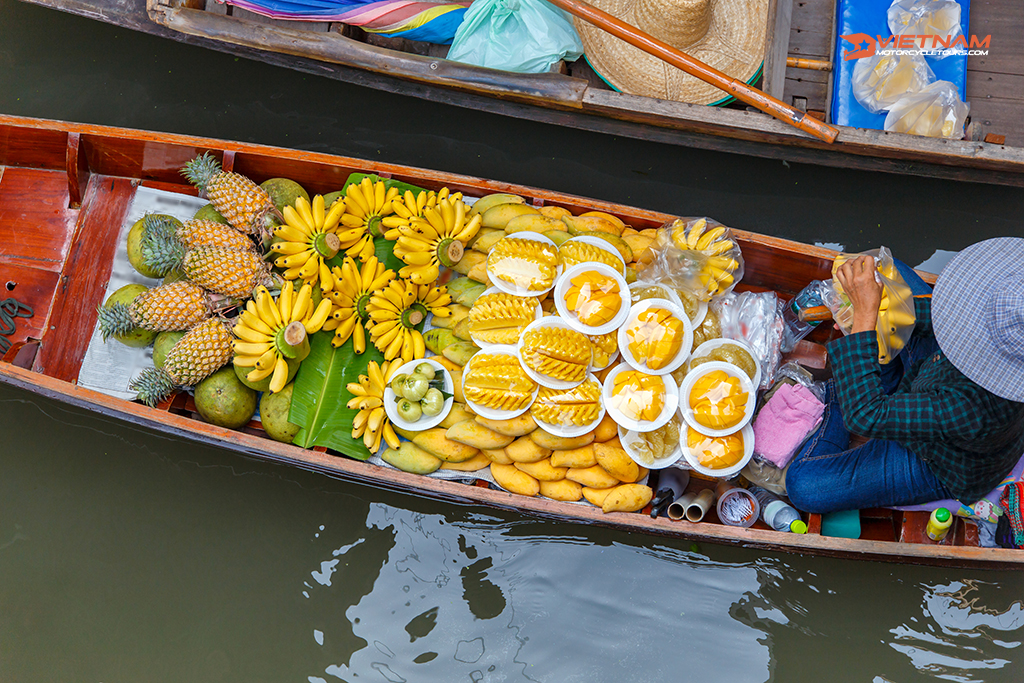 Day 2: Can Tho Floating Market - Saigon 