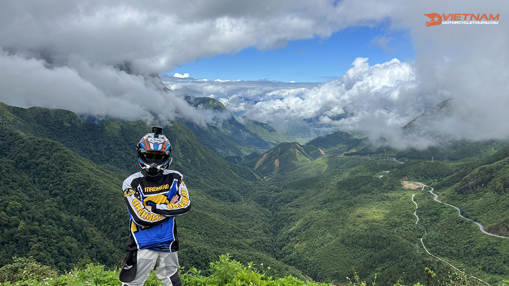 O Quy Ho Pass Motorbike Tour, Famous Route In Northwest Vietnam