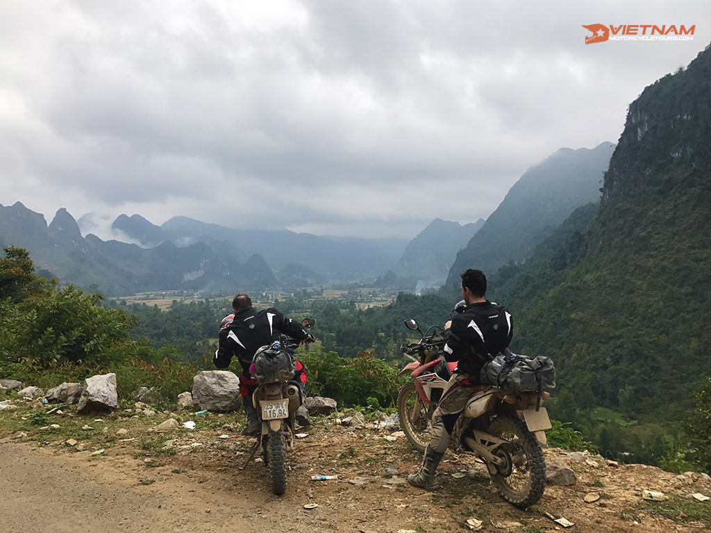 Riding In Vietnam 2
