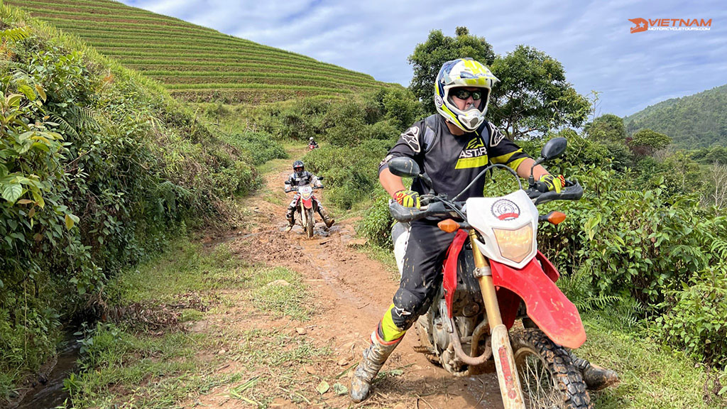 Yen Bai - Nghia Lo - Mu Cang Chai Motorbike Route