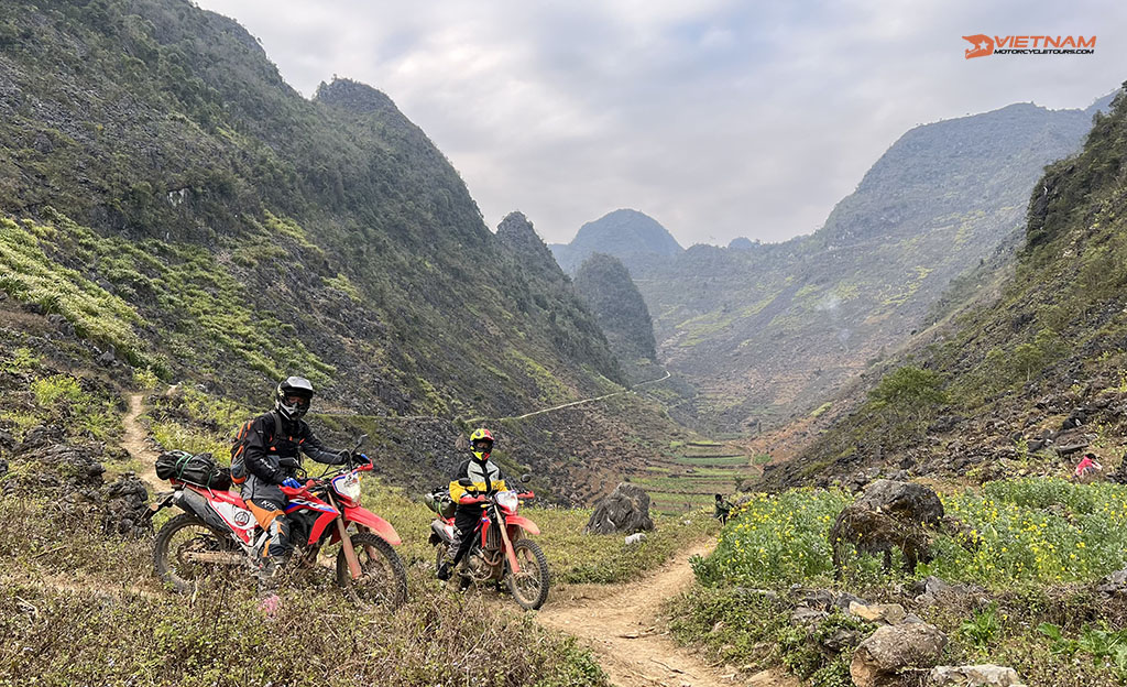 How To Prepare A Flawless Vietnam Motorcycle Tour? 7 Pro Tips