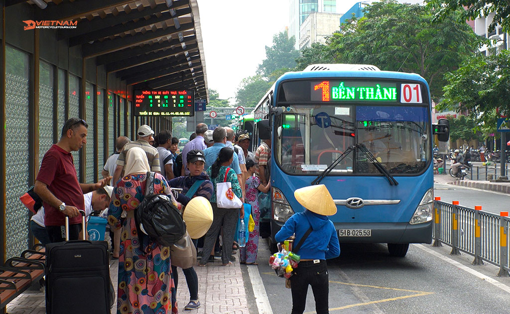 Try To Blend In The Local Life? Get On The Bus For Your Wonderful Experience 