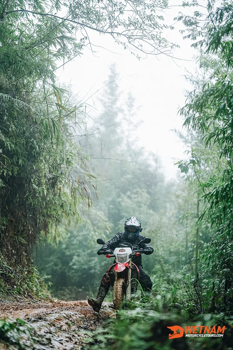 #5 Vietnam Motorbike Tours Club (BM Travel Adventure Experience)