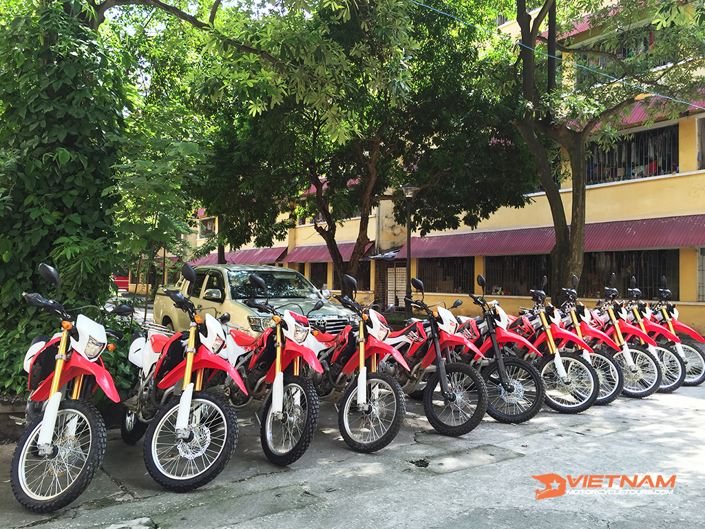 Should you hire a guide? Where to rent cheap and quality motorcycles? Hanoi Motorcycle Tours