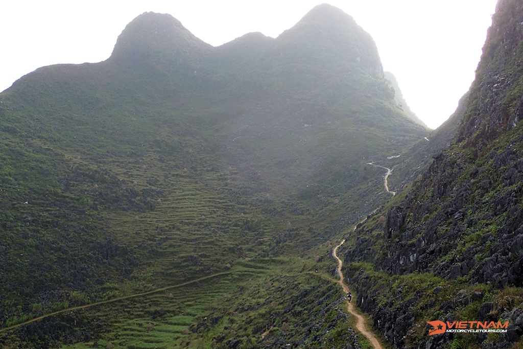 Ha Giang Motorcycle Tours - Top recommended place to ride in Vietnam