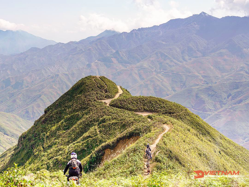 Ta Xua Motorcycle Tours - One of the most challenging ride in Vietnam