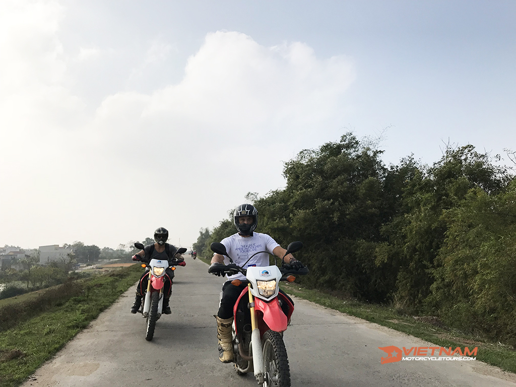 Experiencing a feeling of being part of landscape - Hanoi Motorcycle Tours