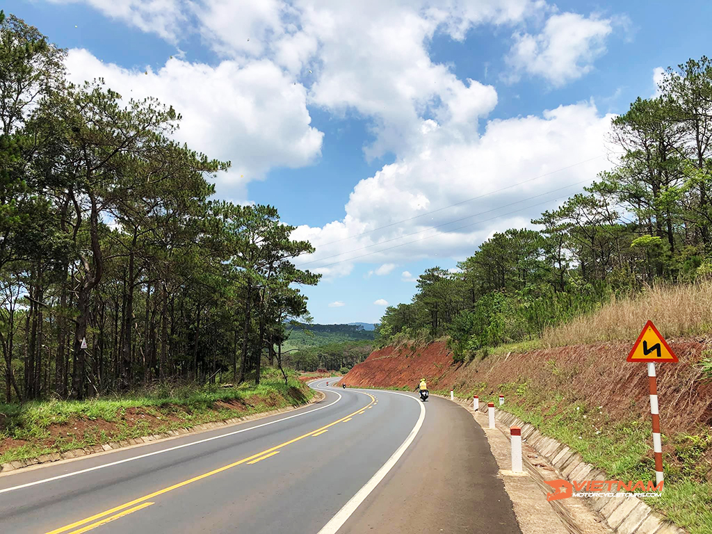 The 4th Day: Motorbike Ride Downhill to Nha Trang, around 140km