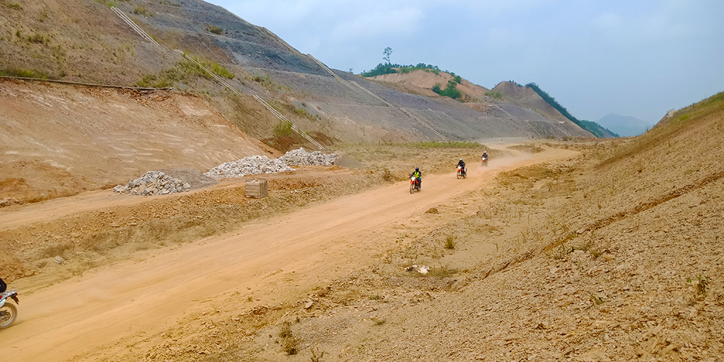4th day: Motorbike tour Tan Ky - Phong Nha