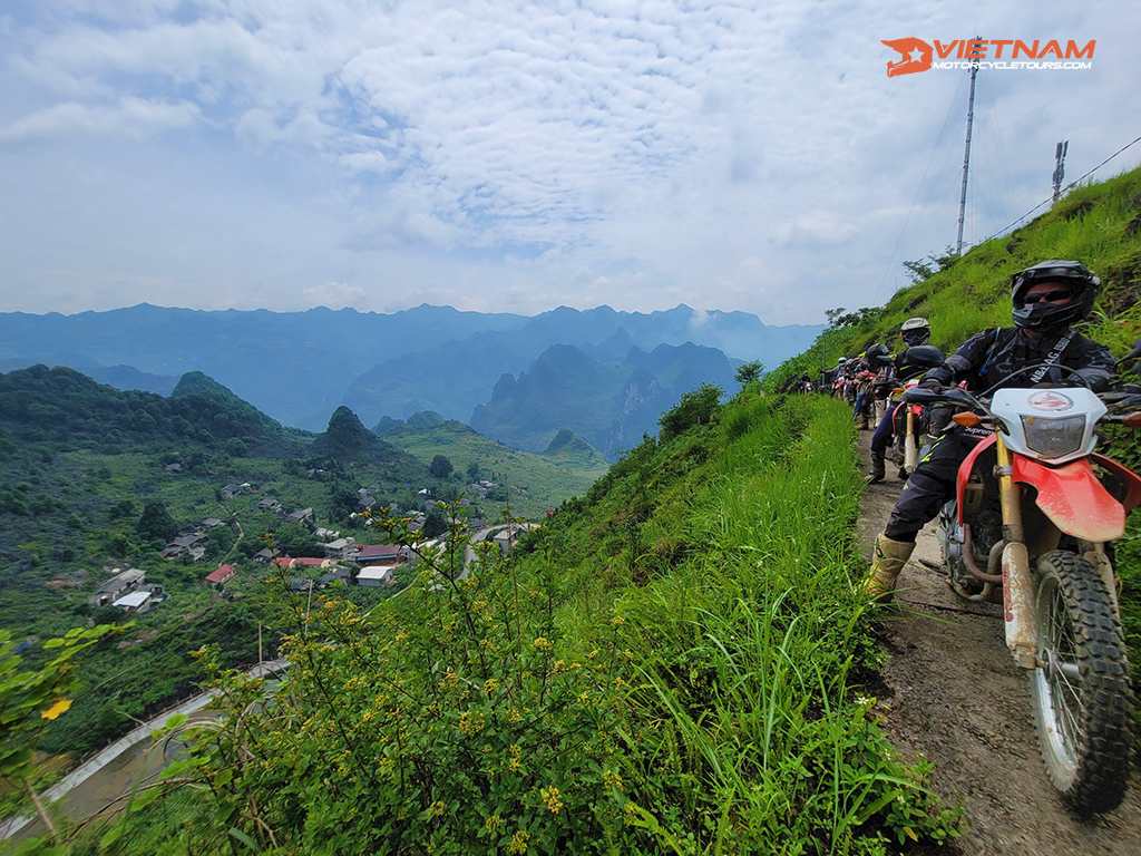8 day motorcycle tour north vietnam 11