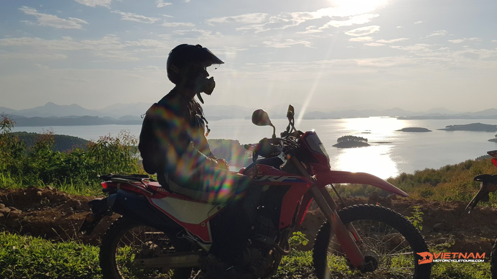 motorcycle tour northern vietnam 10