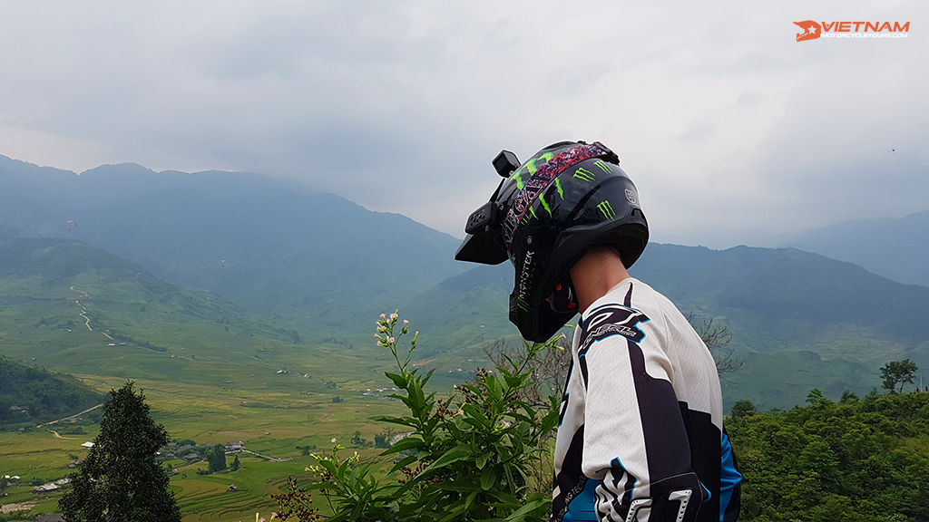 riding in vietnam 6