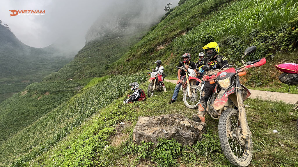 Riding Ha Giang Loop
