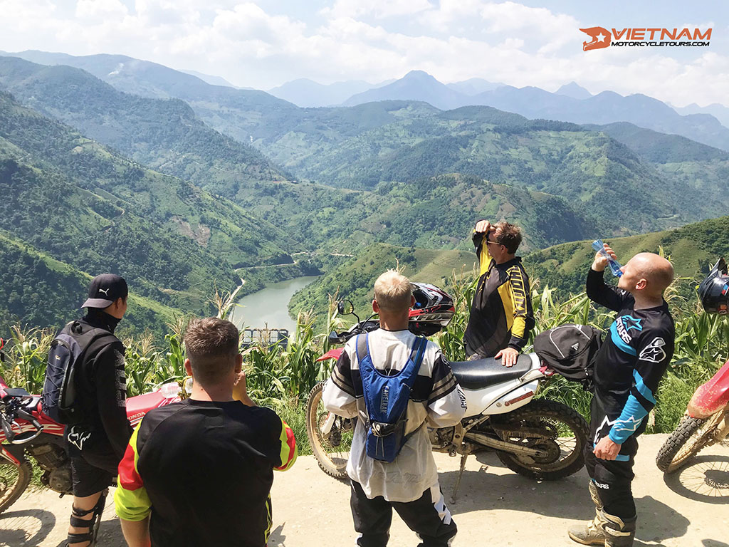 From Ha Giang City to Dong Van Motorcycle Trip